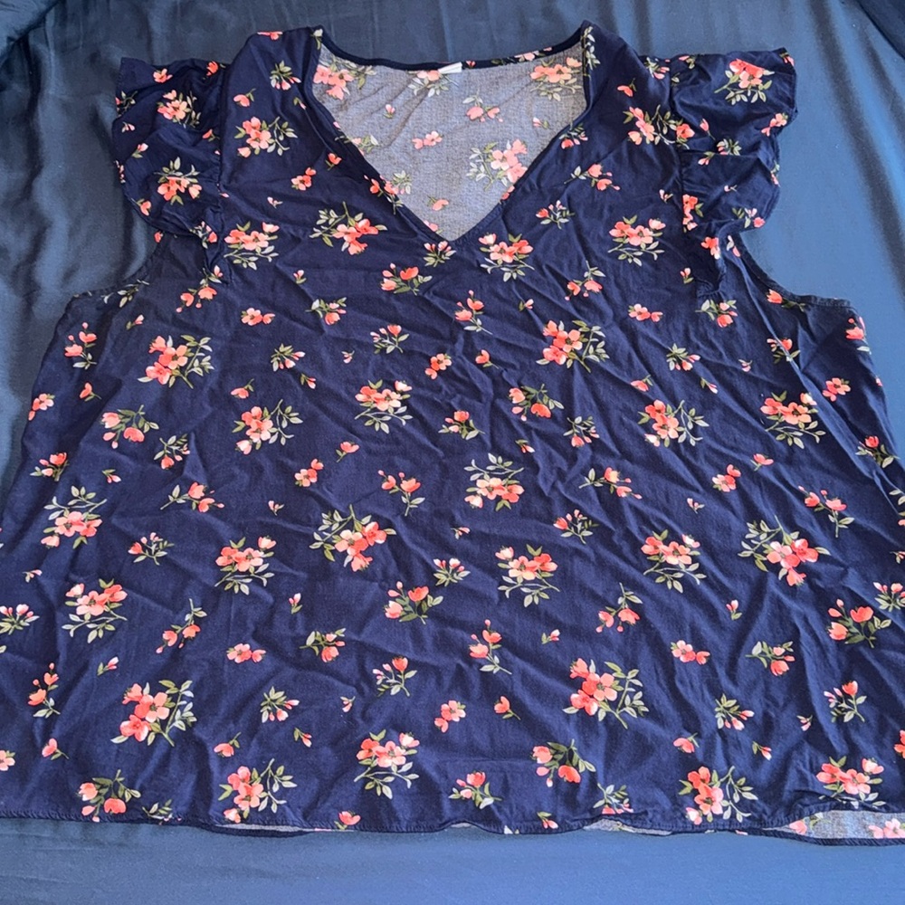 Old Navy Floral Flutter Sleeve Top - XXL